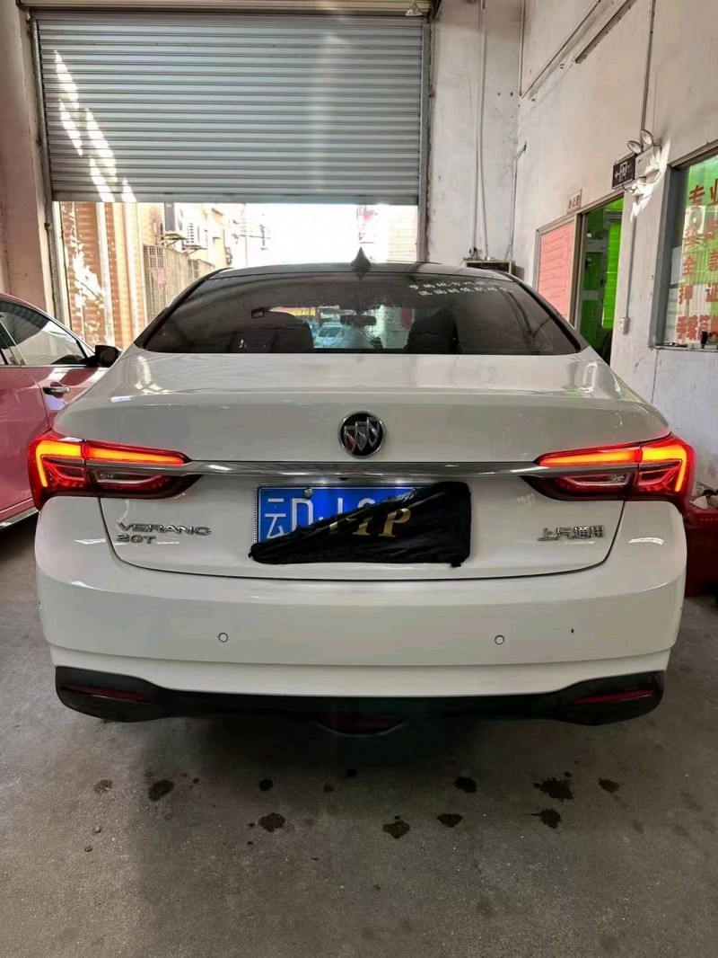 广州21年别克威朗7