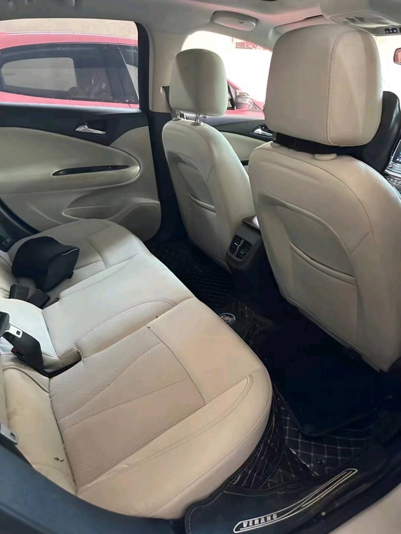 广州21年别克威朗6