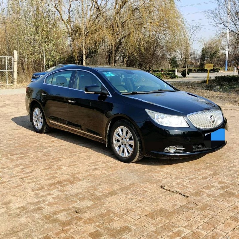 烟台11年别克君越3