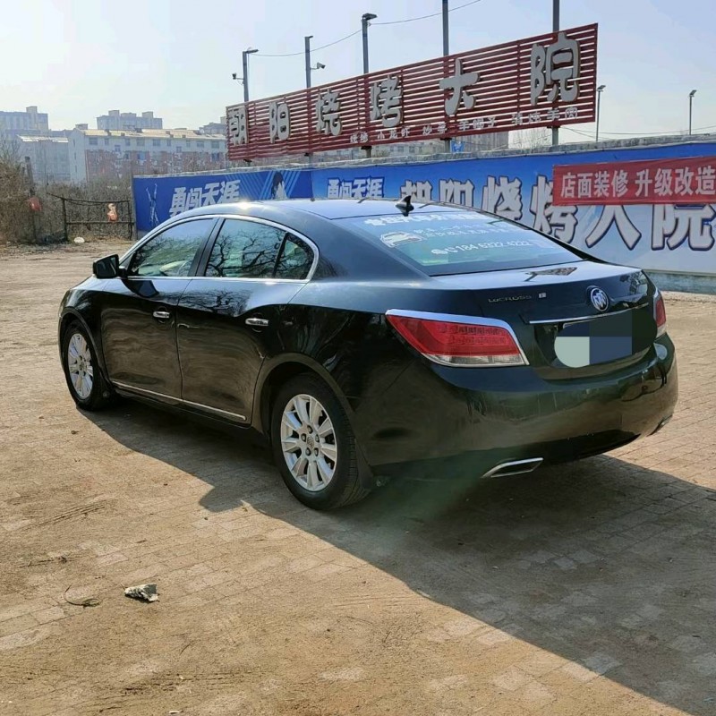 烟台11年别克君越9