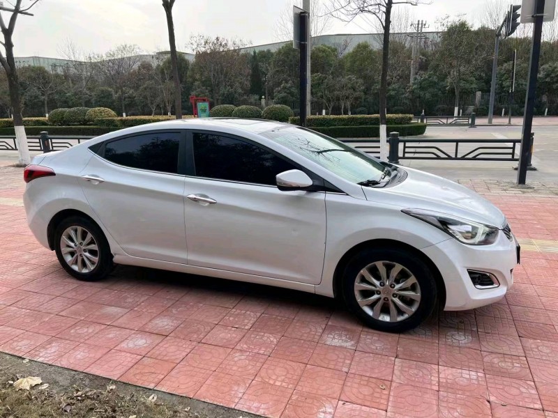 淮南17年现代朗动2