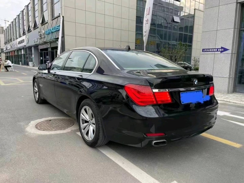 淮南10年宝马7系9