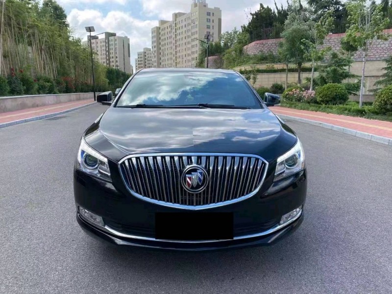 烟台15年别克君越1