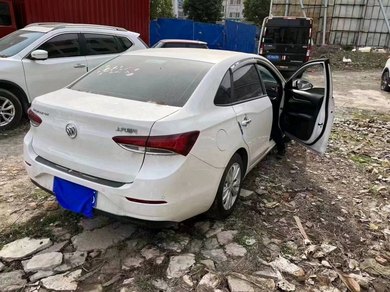 常州21年别克英朗4