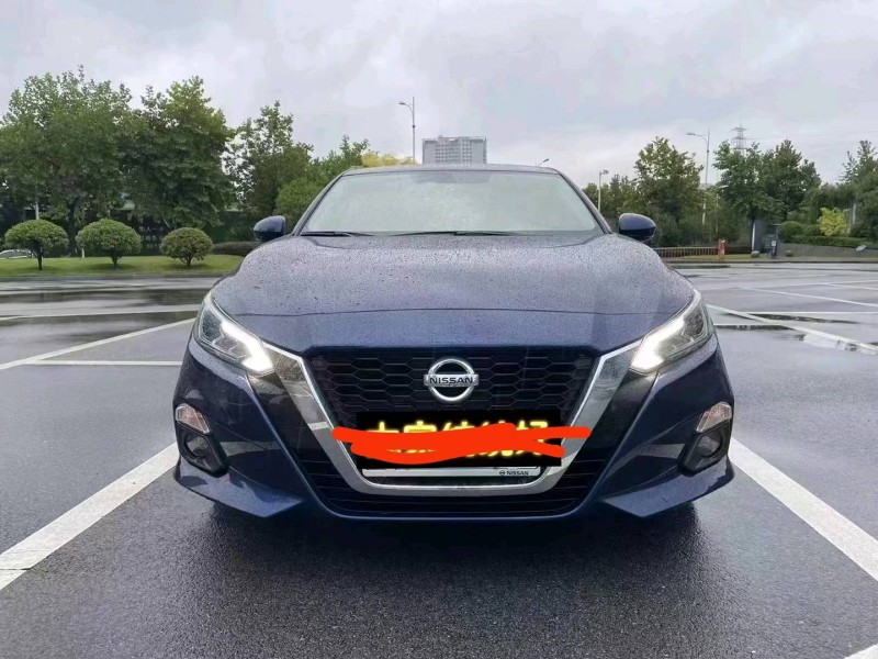 宜昌21年日產天籟1