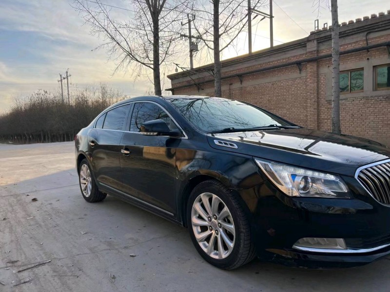 保定13年别克君越8