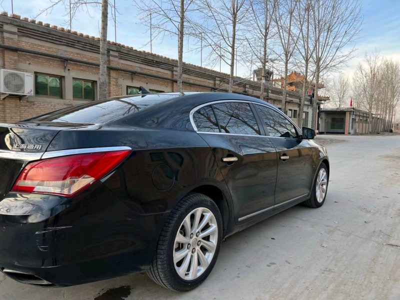 保定13年别克君越3