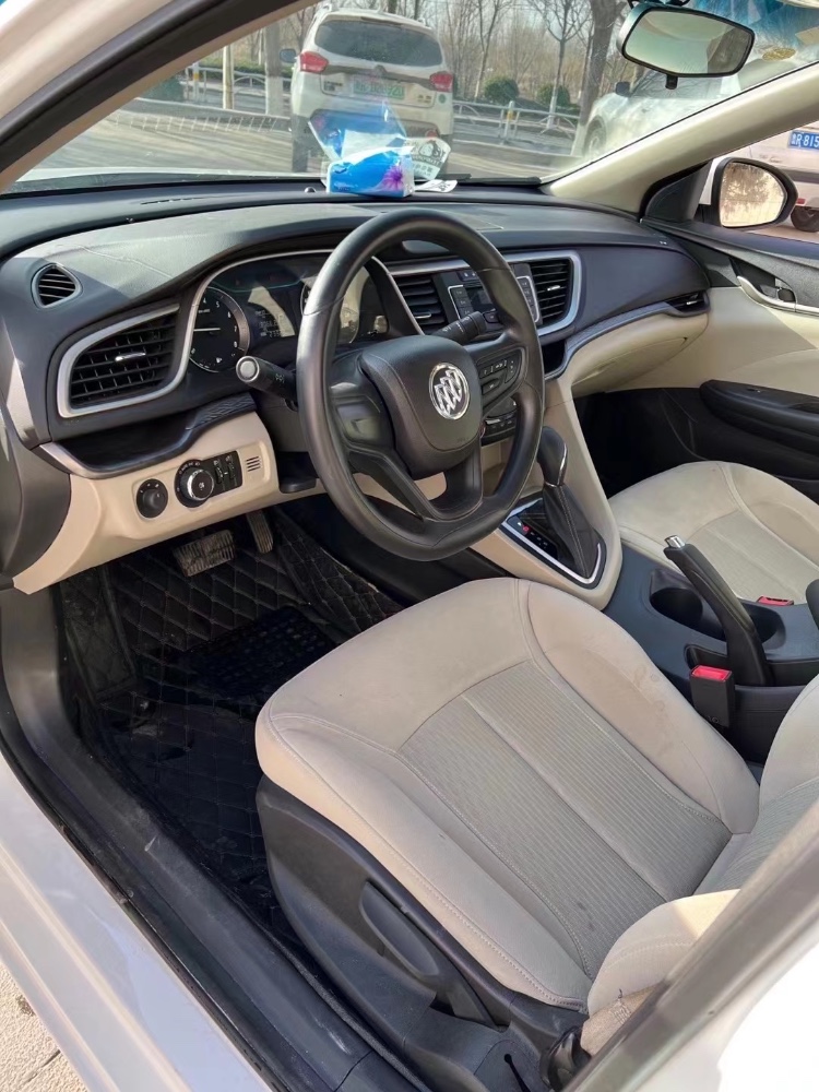 北京20年别克英朗4