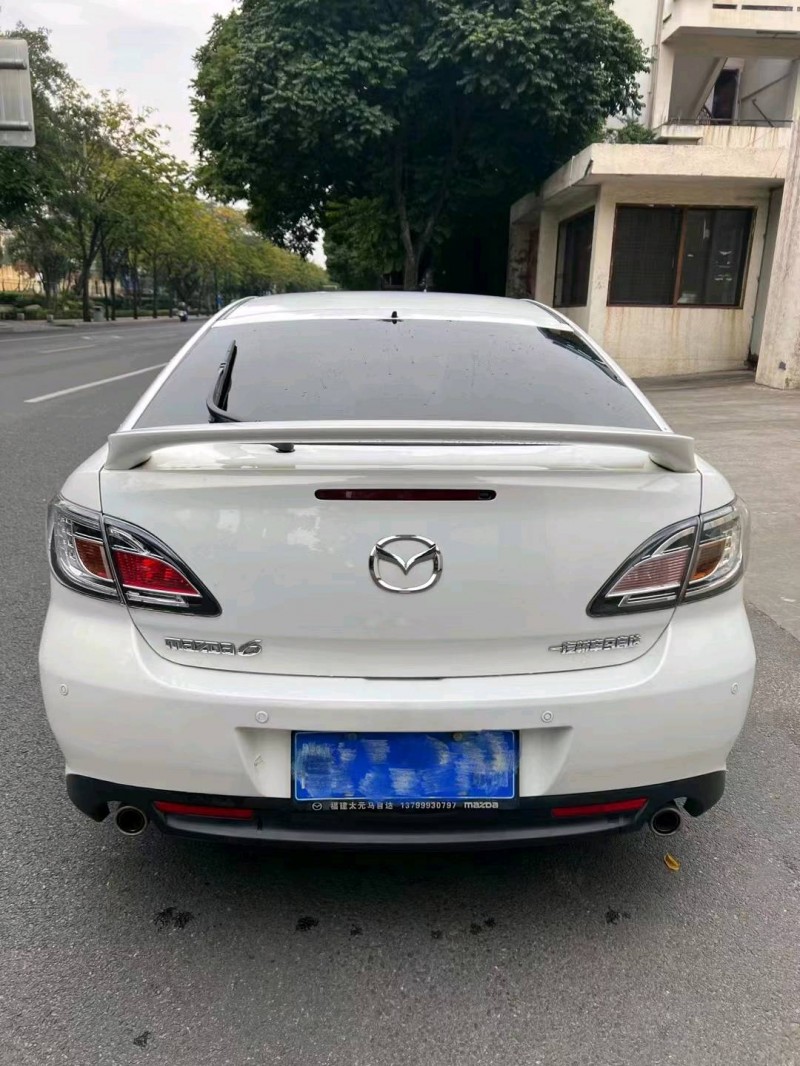 三明16年马自达睿翼3