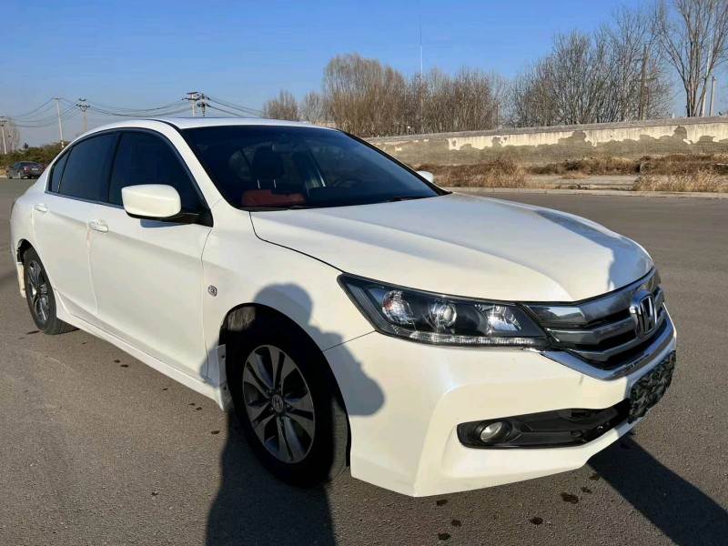 邯郸16年本田雅阁4