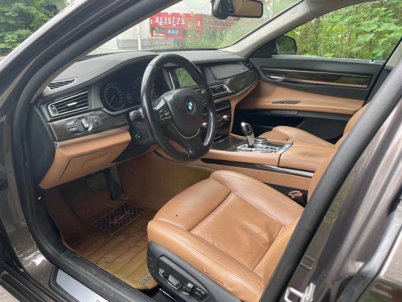 邯郸13年宝马7系6