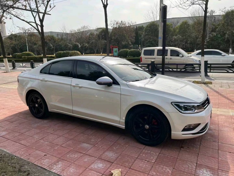 淮南16年大众凌渡2