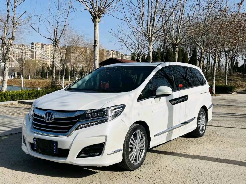 枣庄17年本田艾力绅2