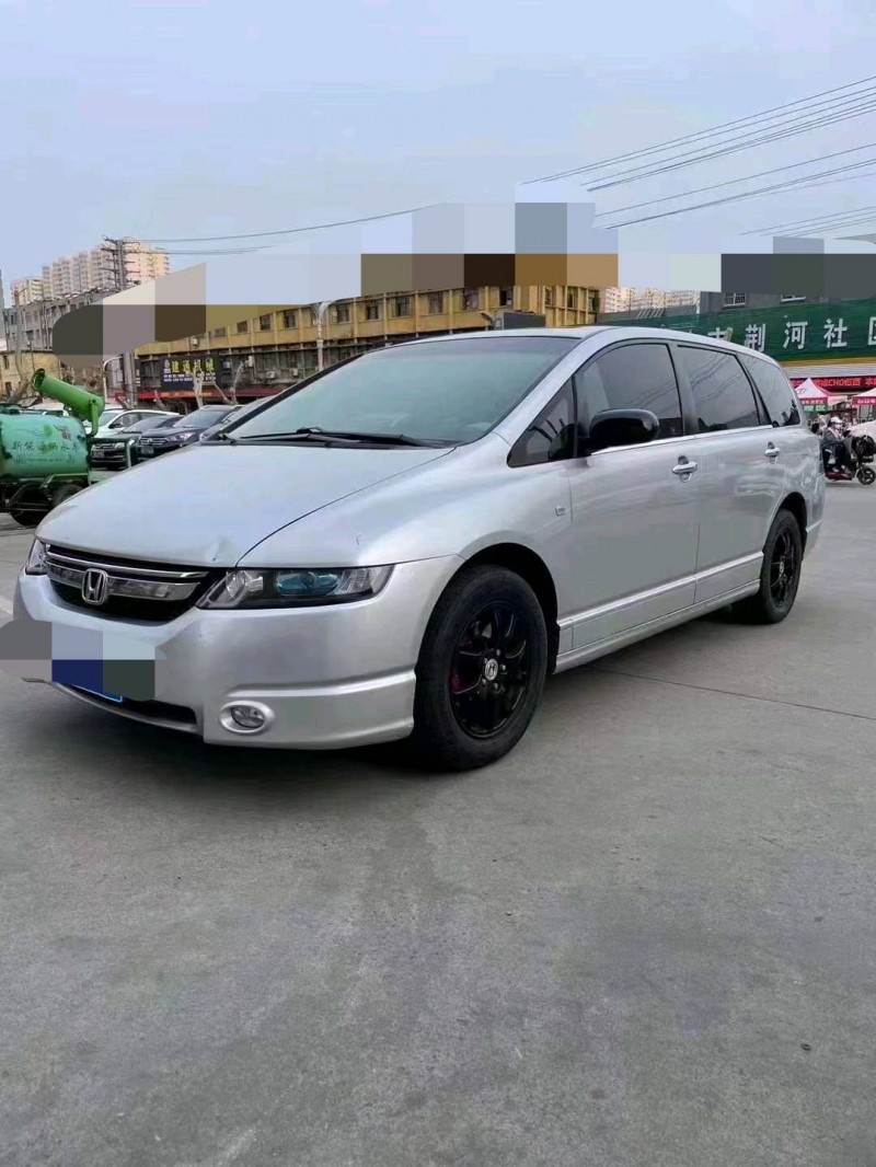 青岛08年本田奥德赛3