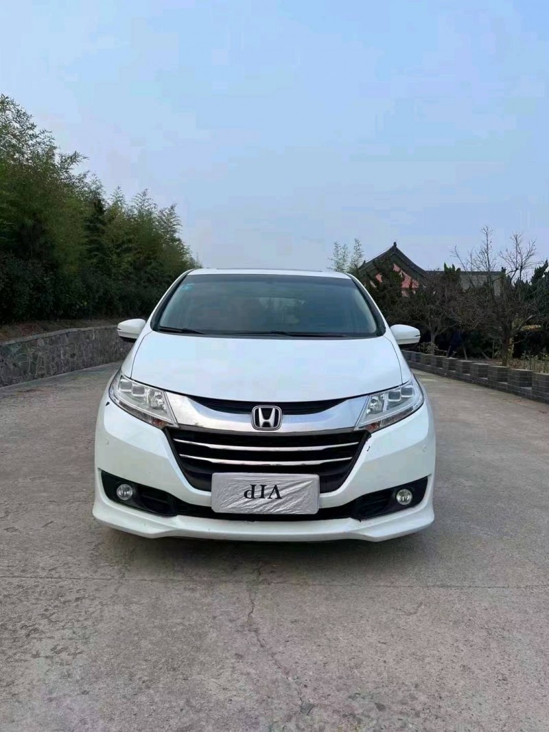 青岛16年本田奥德赛1