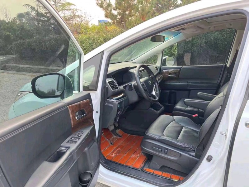 青岛16年本田奥德赛5