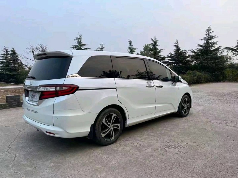 青岛16年本田奥德赛9