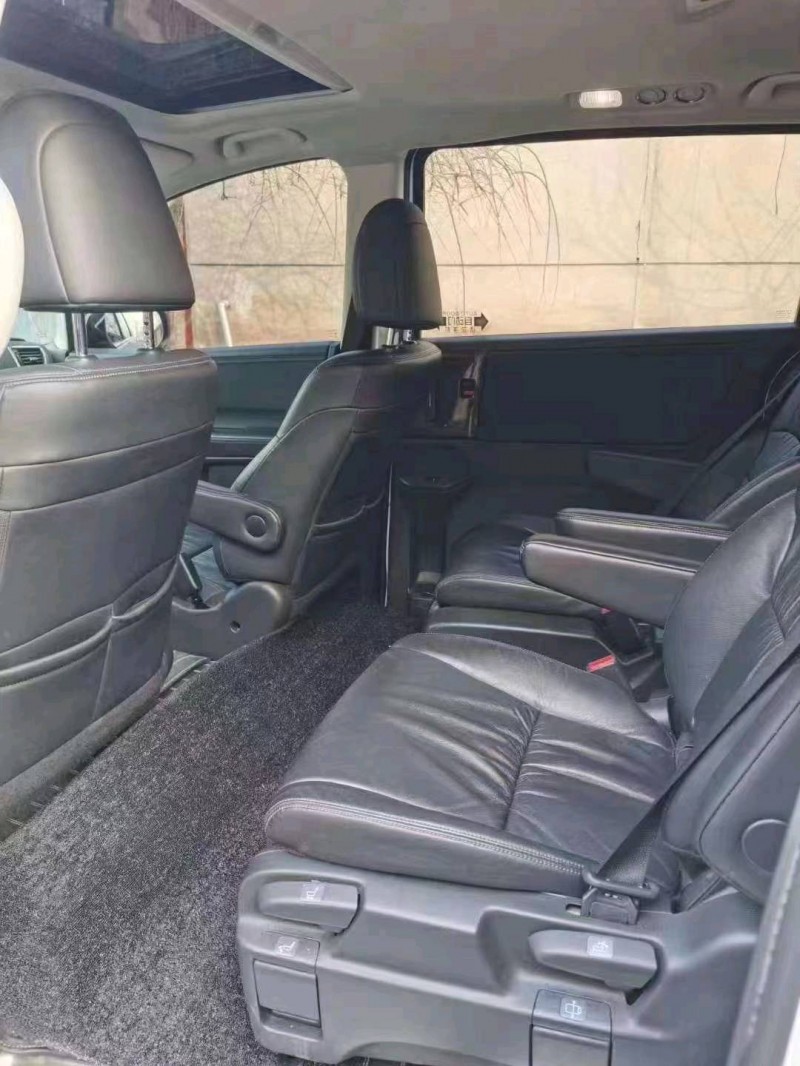 青岛18年本田奥德赛4