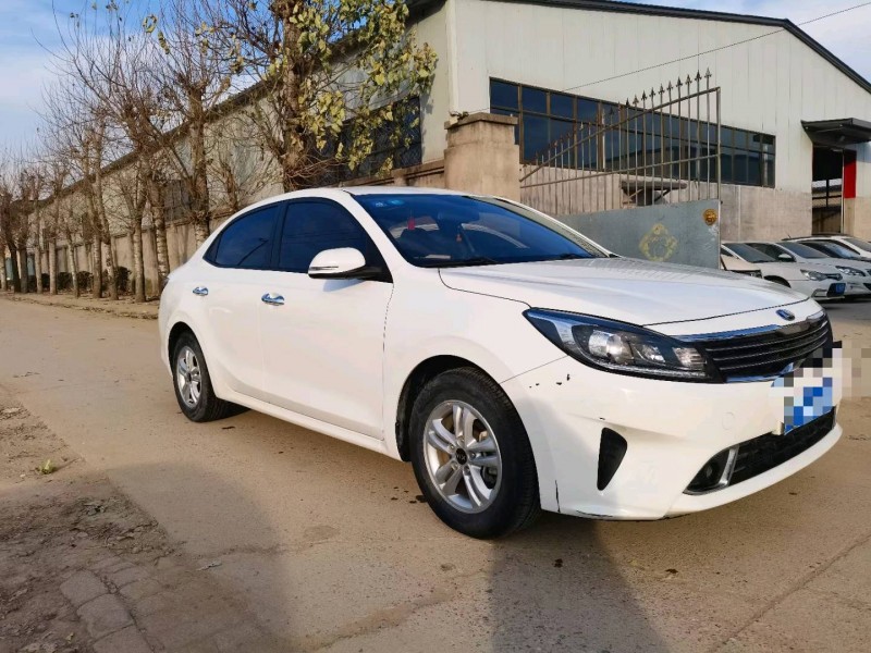 保定19年起亚福瑞迪2