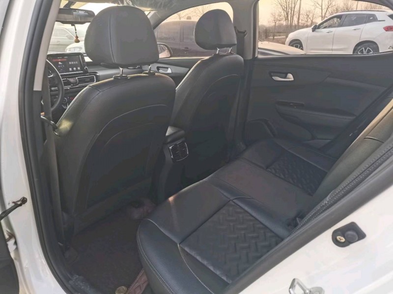 保定19年起亚福瑞迪5