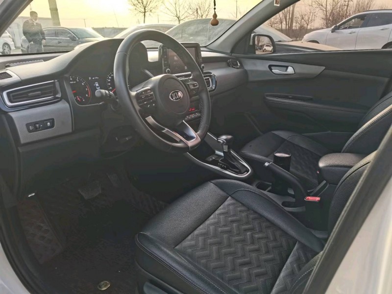 保定19年起亚福瑞迪4