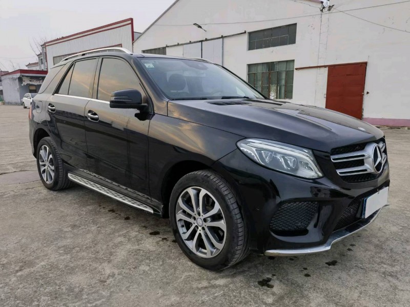 徐州17年奔驰GLE2