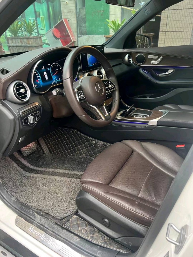 中山20年奔驰GLC5