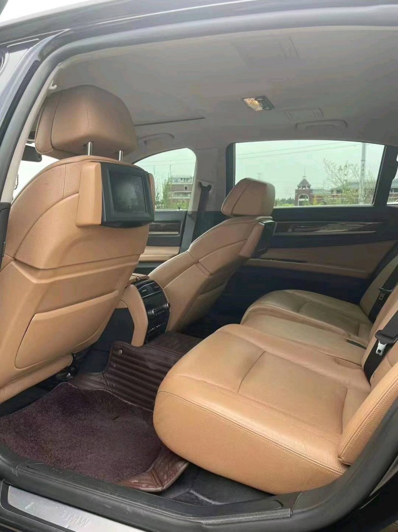 宜昌12年宝马7系4