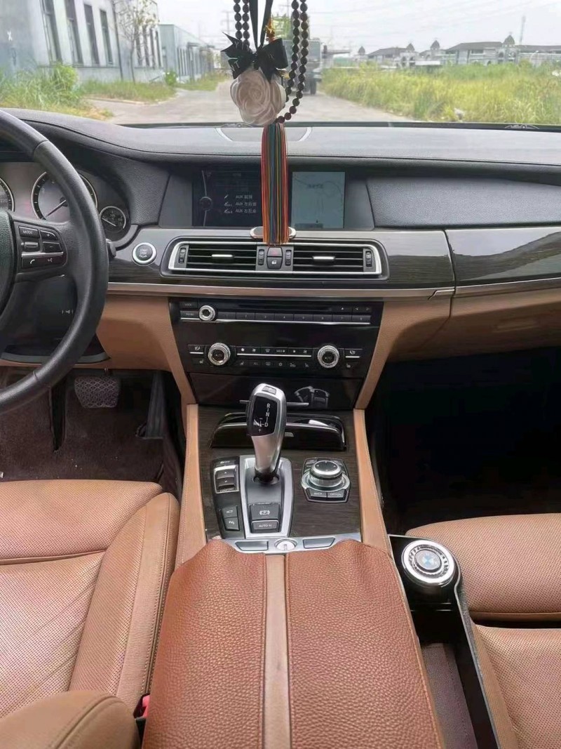 宜昌12年宝马7系5