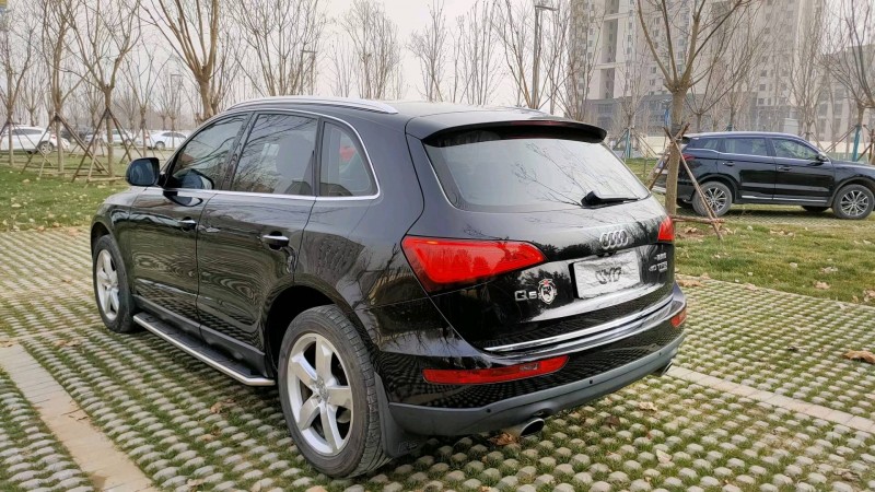 保定17年奥迪Q56