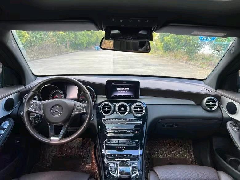 盐城19年奔驰GLC5