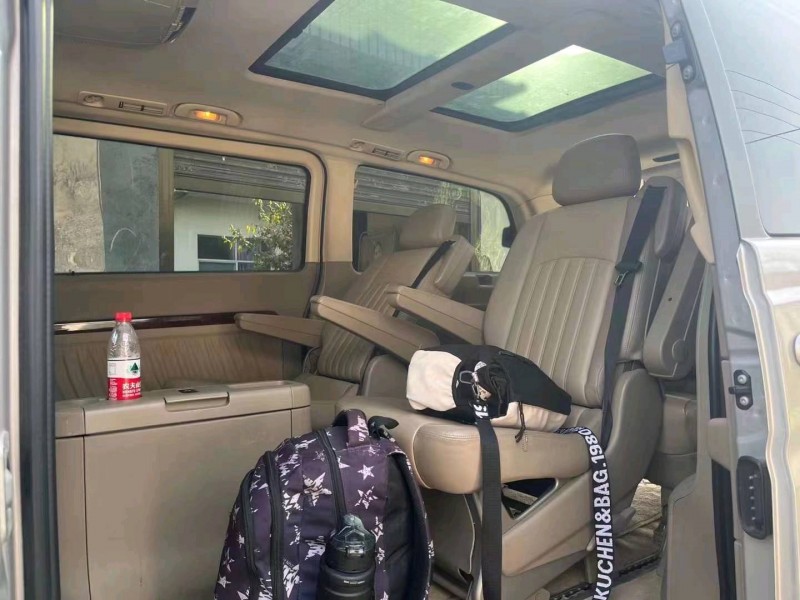 宜昌11年奔驰唯雅诺6