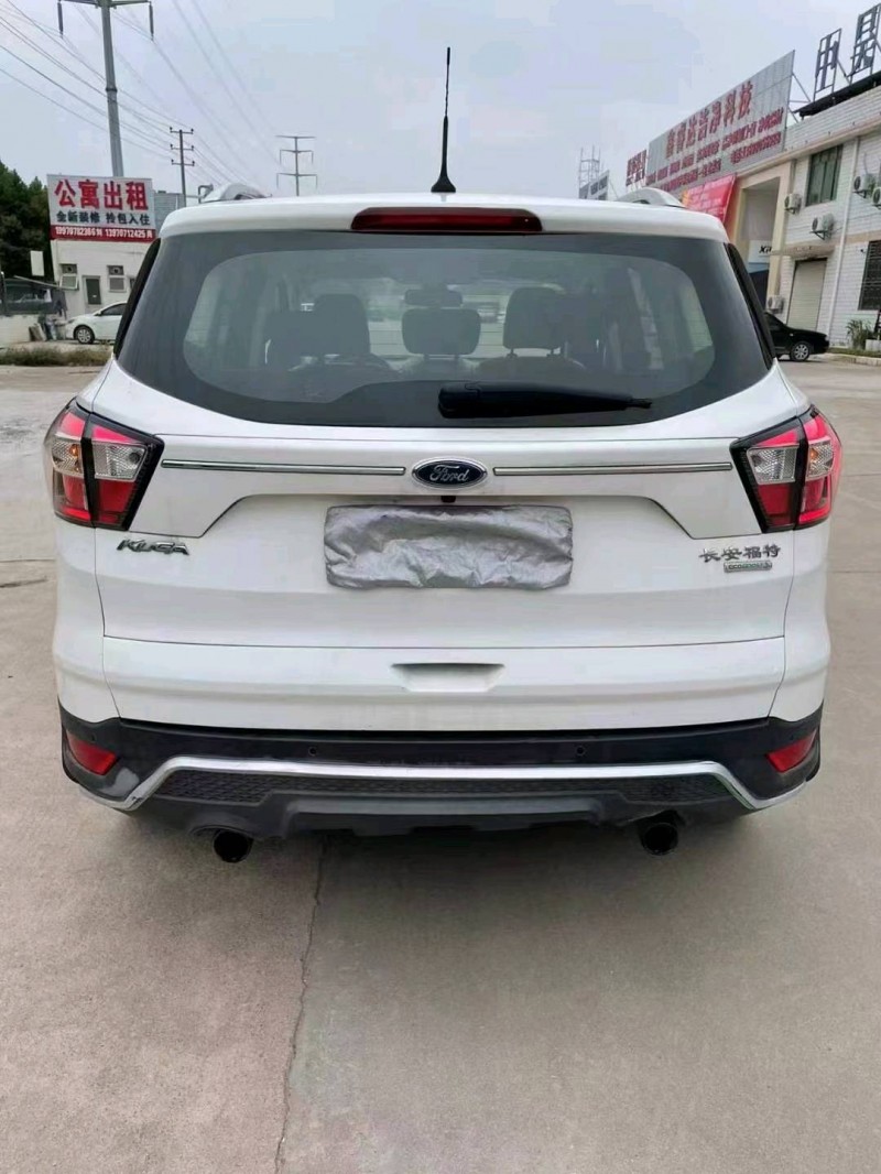 宜春17年福特翼虎9