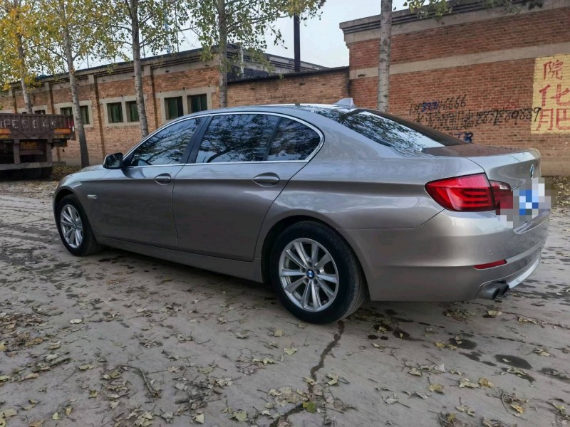 保定13年宝马5系5