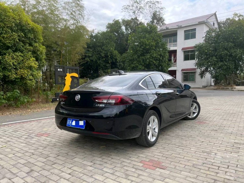 宜春20年别克君威1