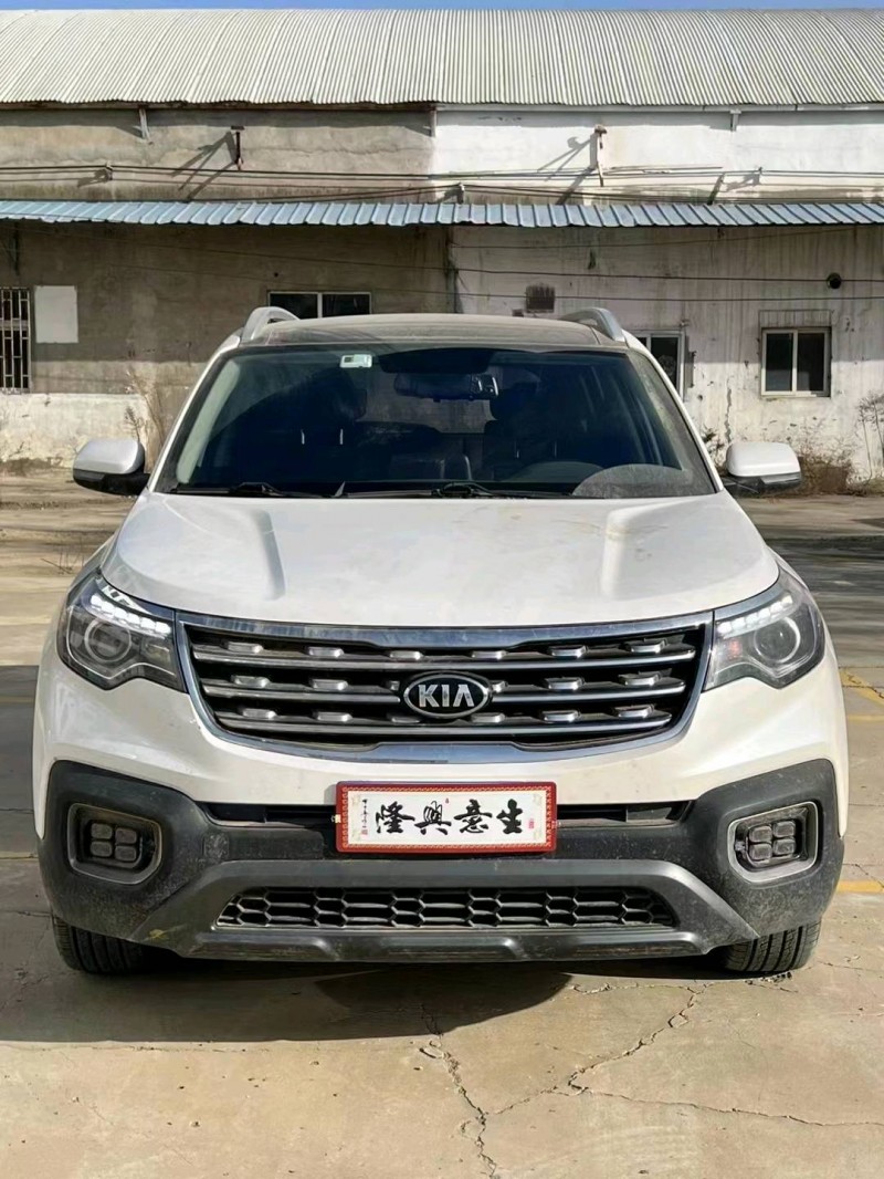 平顶山21年起亚智跑1