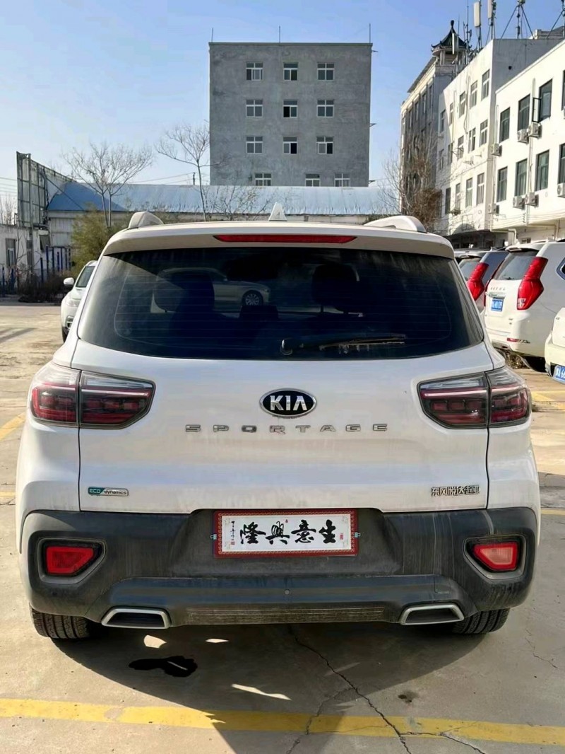 平顶山21年起亚智跑4