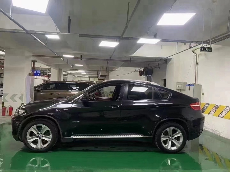 成都13年宝马X61