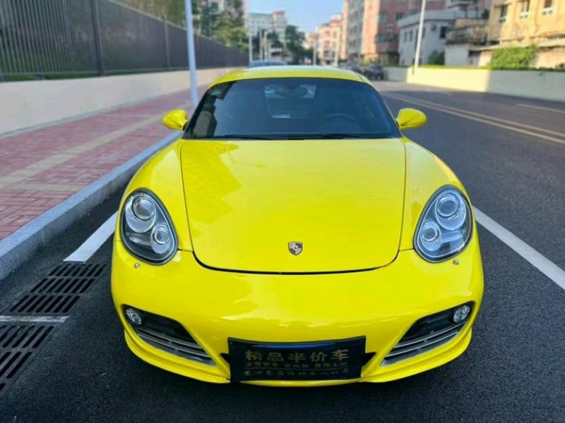 东莞12年保时捷卡曼1