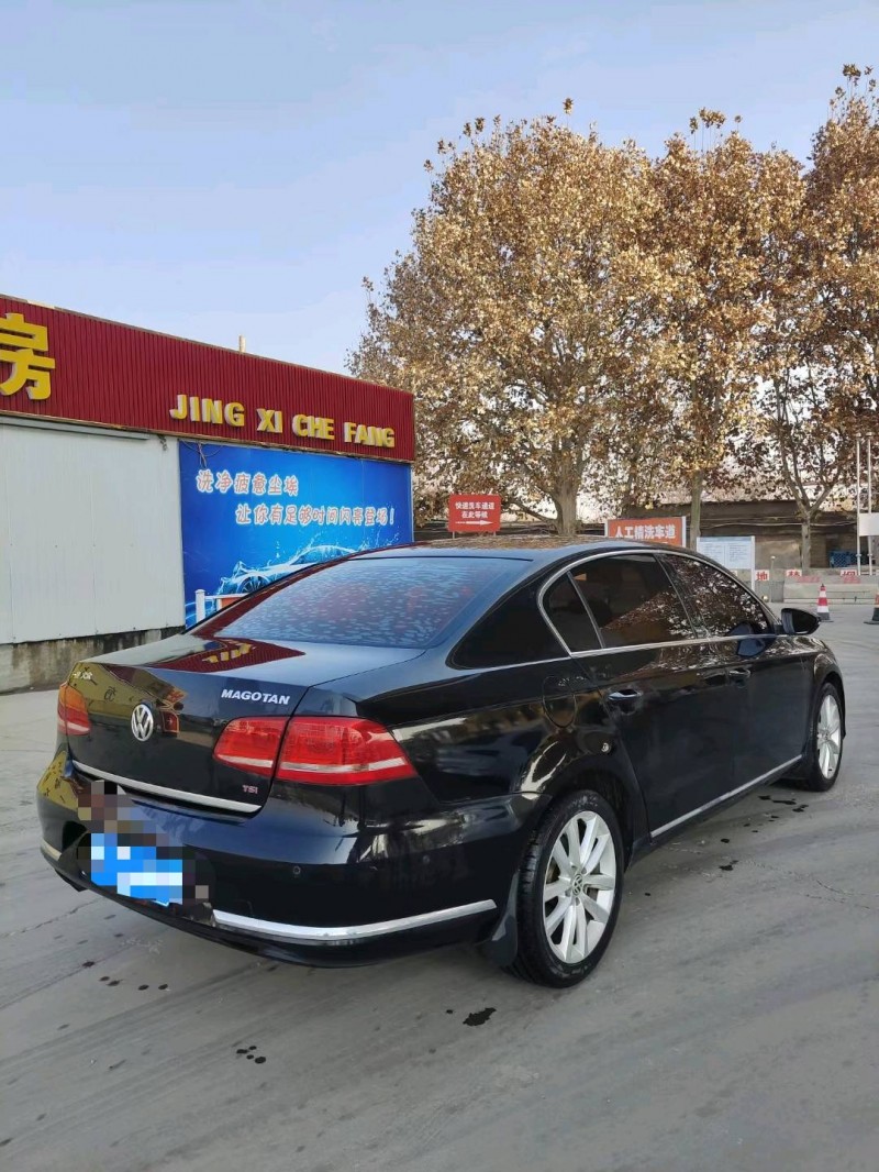 保定14年大众迈腾4