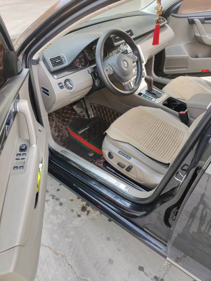 保定14年大众迈腾5