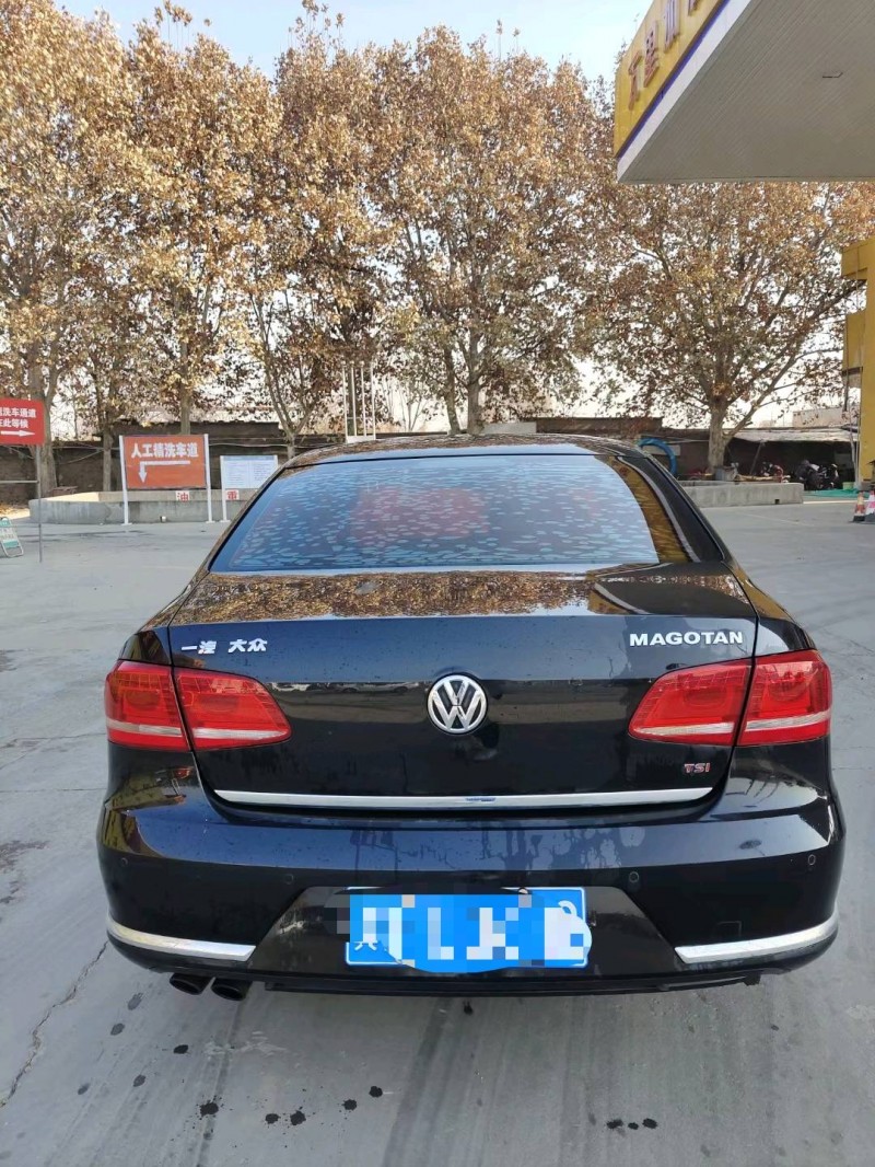 保定14年大众迈腾8