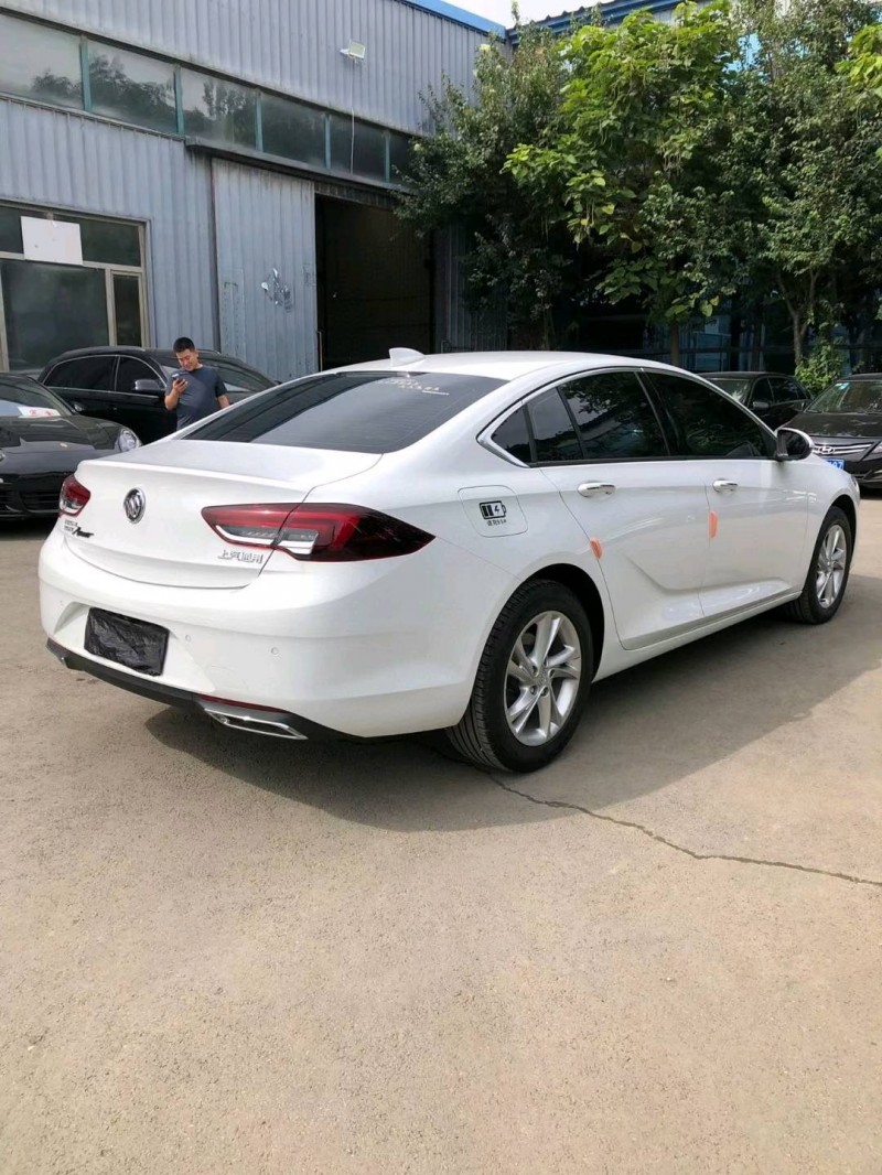 沈阳22年别克君威4