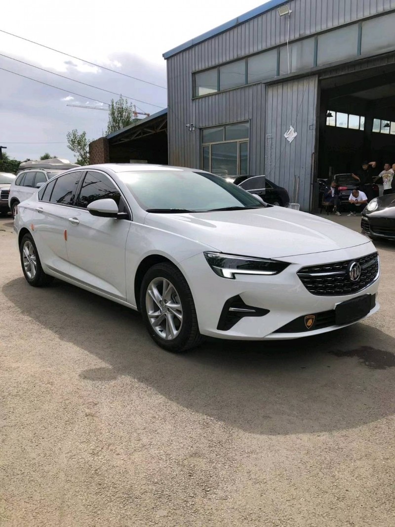 沈阳22年别克君威3