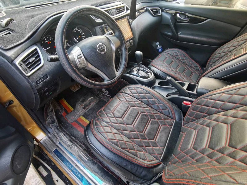 保定16年日产逍客5