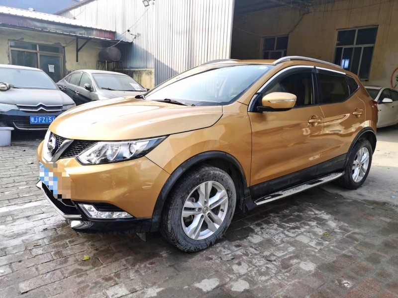 保定16年日产逍客4