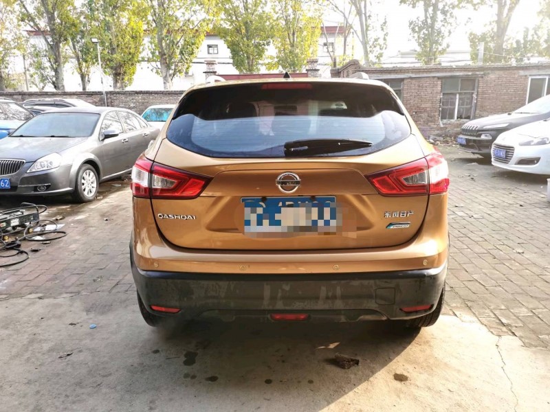 保定16年日产逍客10