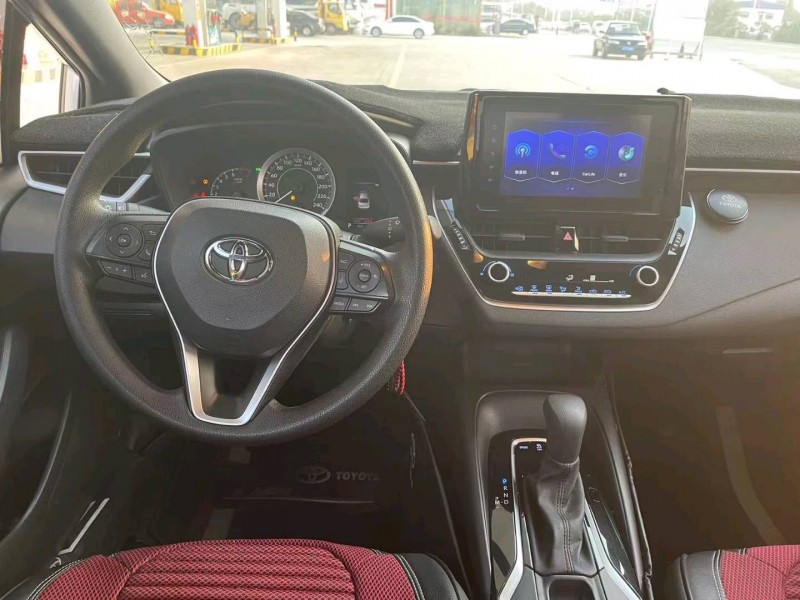 保定21年丰田雷凌7