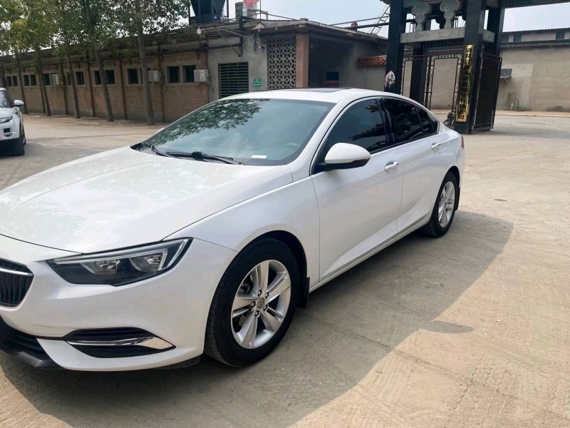 保定18年别克君威6