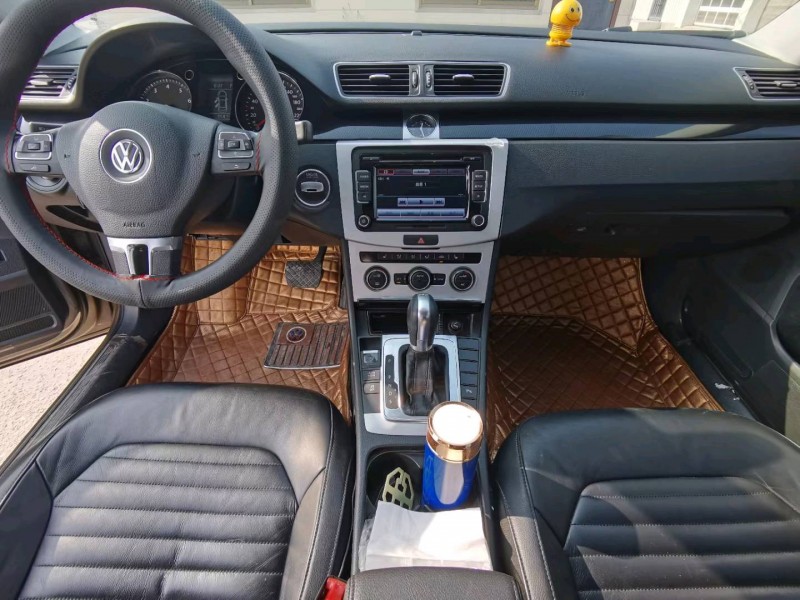 保定14年大众迈腾4